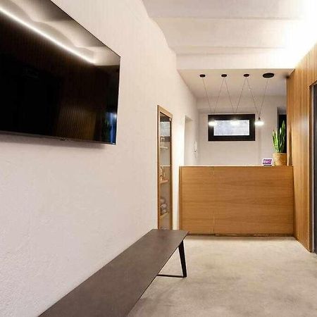 Velo Vern 3 Luxury Penthouse W Views Of City Wall Gerona Exterior foto