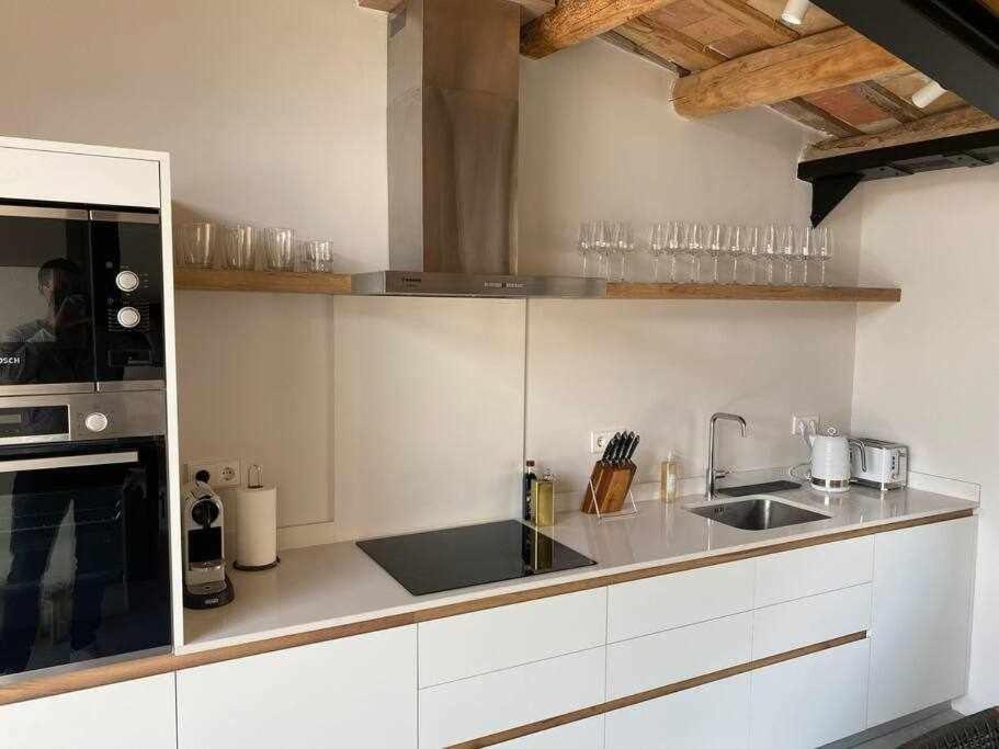 Velo Vern 3 Luxury Penthouse W Views Of City Wall Gerona Exterior foto